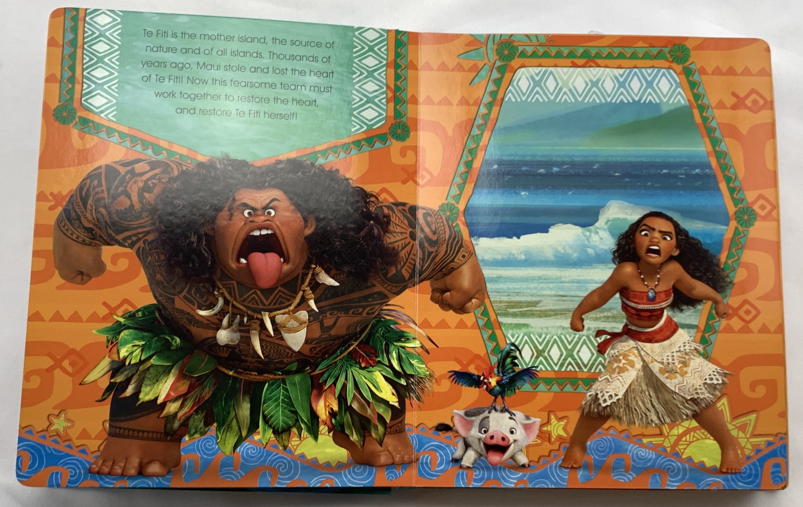 Disney Moana - 2016 - Great Condition