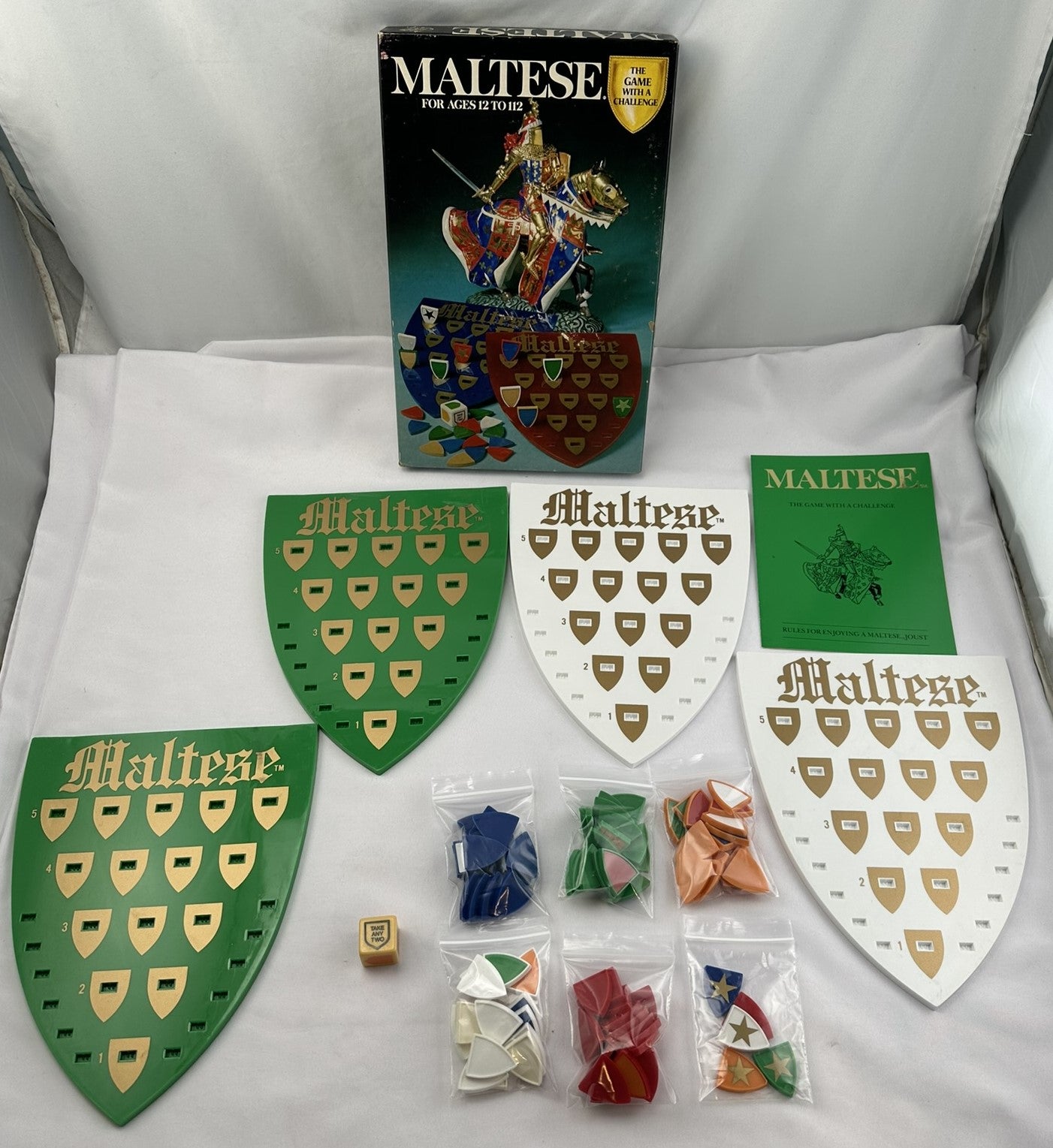 Maltese Game - 1977 - Dawn Enterprises - Great Condition