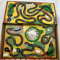 Game of Life - 1960 - Milton Bradley - Great Condition