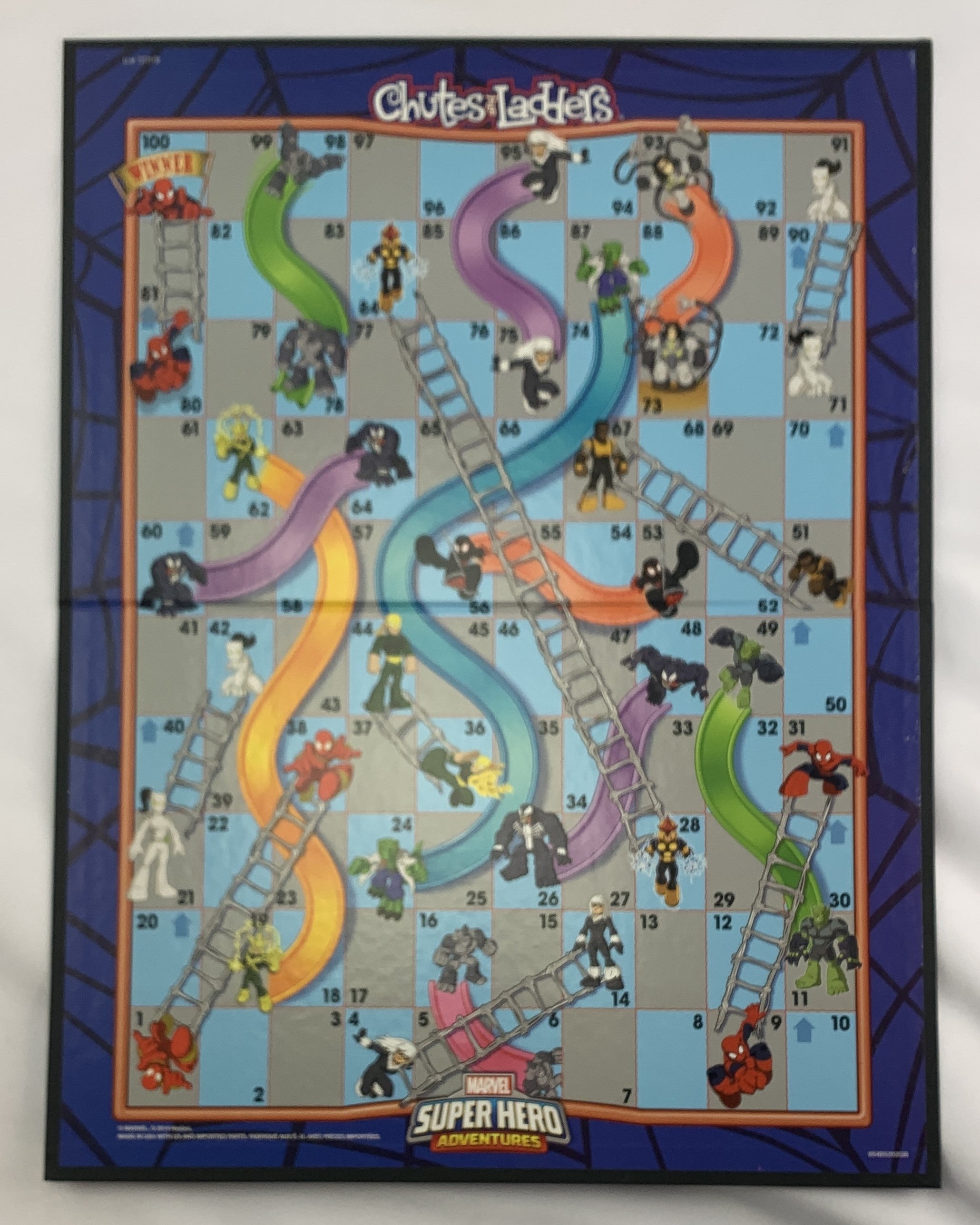 Marvel Chutes and Ladders - 2015 - Hasbro - Great Condition