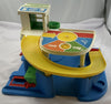 Fisher Price Little People Action Garage in Box - 1990 - Very Good Condition