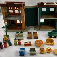 Fisher Price Little People Sesame Street Play Set #938 - 1974 - Great Condition