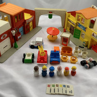 Fisher Price Play Family Village Main Street #997 - 1973 - Great Condition