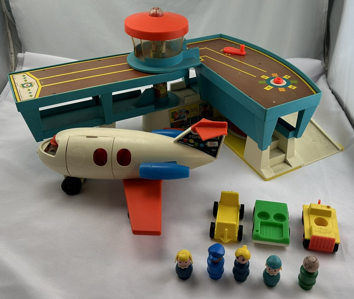 1972 Fisher Price Little People Family Play Airport #966 - 1972 - Good Condition