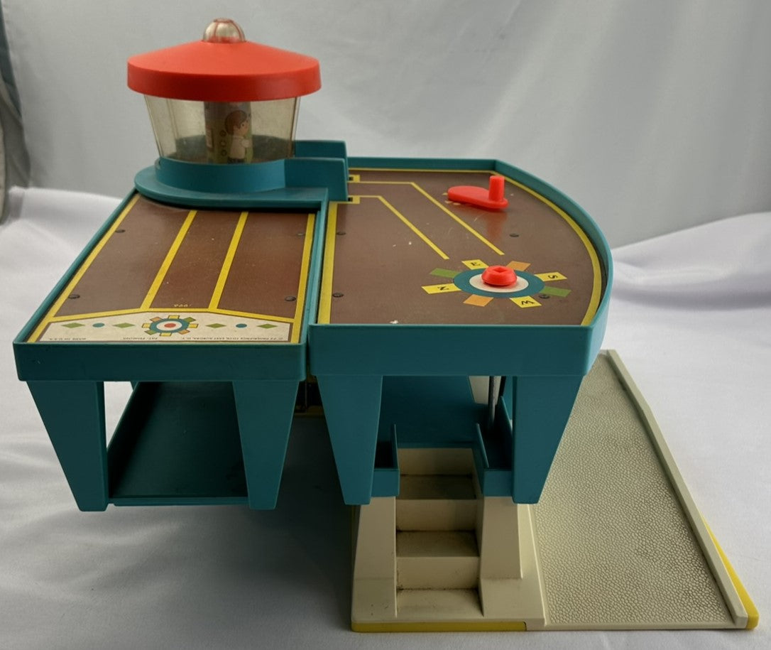 1972 Fisher Price Little People Family Play Airport #966 - 1972 - Good Condition