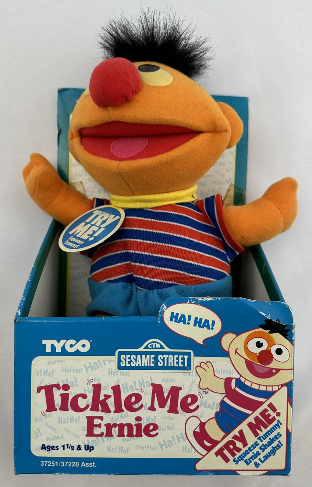 Tickle Me Ernie - 1996 - Tyco - New