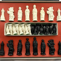 Renaissance Chessmen Chess Set - 1974 - E.S. Lowe - Very Good Condition