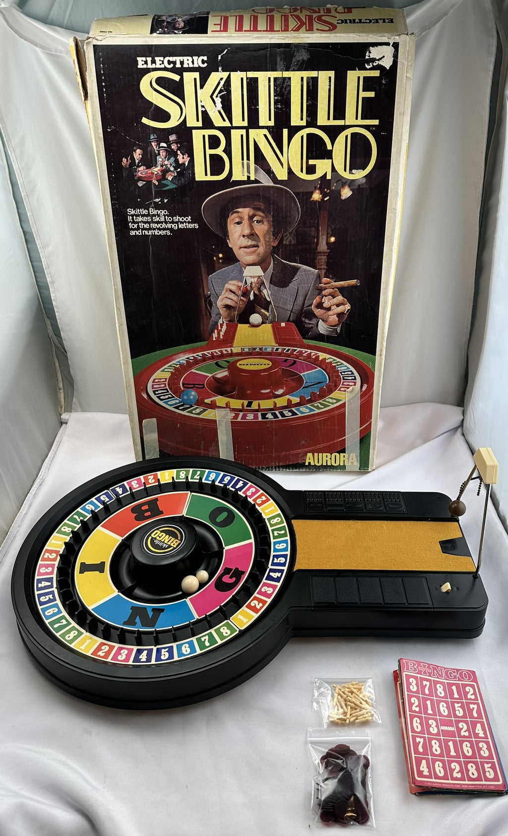 Skittle Bingo - 1973 - Aurora - Great Condition