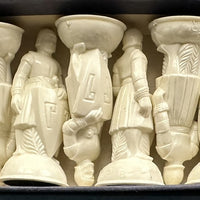 Renaissance Chessmen Chess Set - 1959 - E.S. Lowe - Very Good Condition