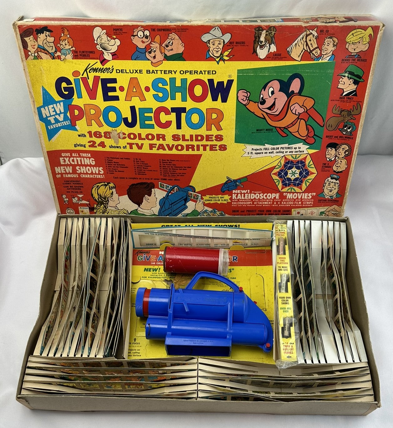 1961 Give A Show Projector by Kenner 168 Slides - Good Condition