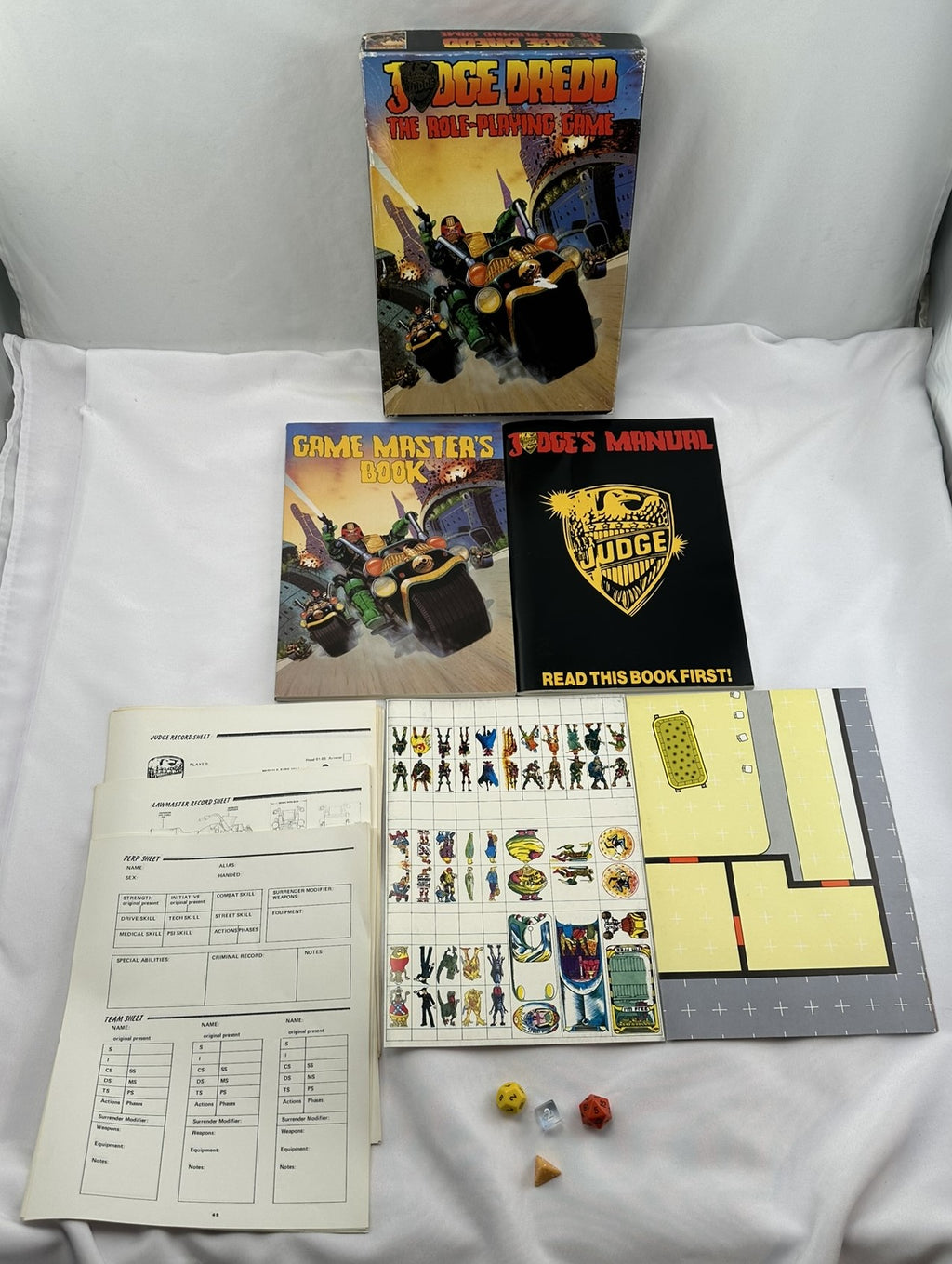 Judge Dredd The Role Playing Game - 1985 - Games Workshop - Great Condition