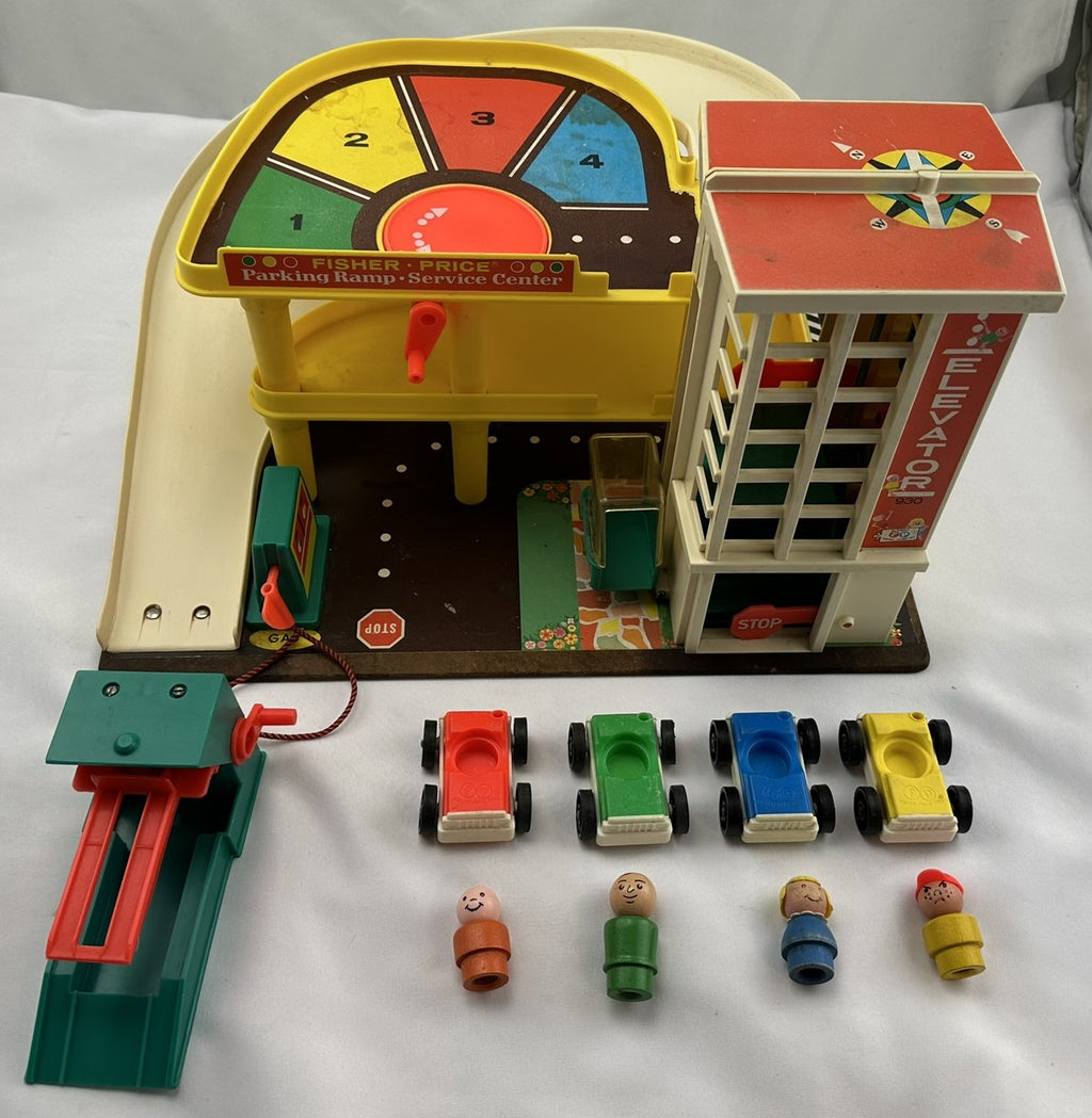 Fisher Price Little People Action Garage - 1970 - Great Condition