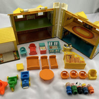 Fisher Price Little People Family Play House - 1969 - Very Good Condition