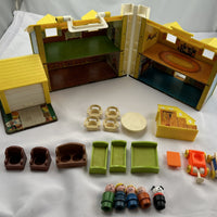 Fisher Price Little People Family Play House - 1969 - Good Condition