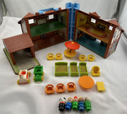 Fisher Price Little People Family Play House - 1980 - Very Good Condition