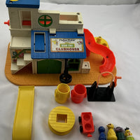 Fisher Price Little People Sesame Street Clubhouse #937 - 1976 - Great Condition