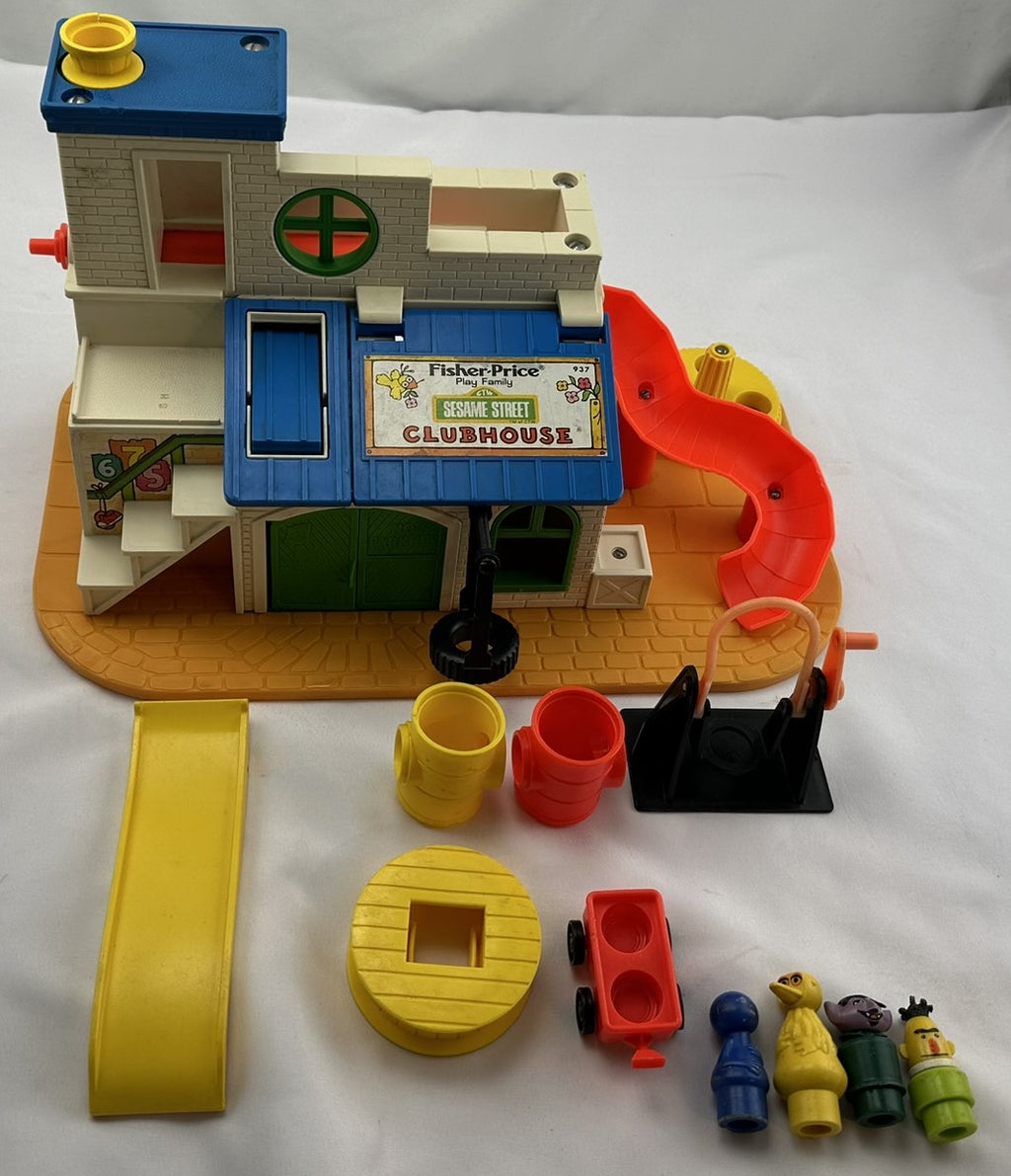 Fisher Price Little People Sesame Street Clubhouse #937 - 1976 - Great Condition