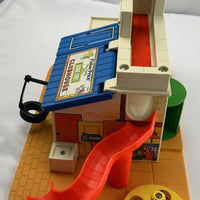 Fisher Price Little People Sesame Street Clubhouse #937 - 1976 - Great Condition