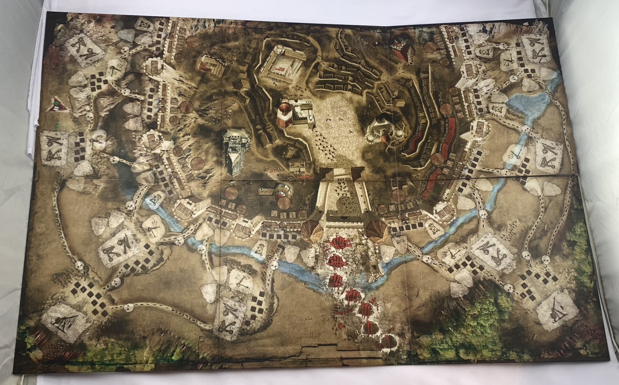 Stronghold: 2nd edition Board Game - 2015 - Stronghold Games - Like New