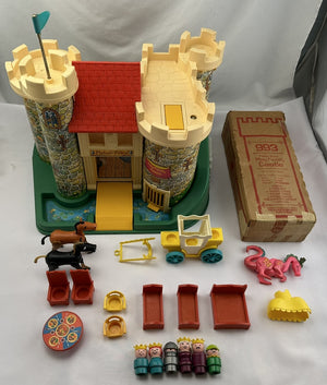 1973 Fisher Price Little People Play Family Castle #993 - 1971 - Great Condition