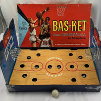 Bas-ket Game Miniature Basketball - 1966 - Cadaco - Good Condition