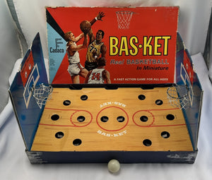 Bas-ket Game Miniature Basketball - 1966 - Cadaco - Good Condition