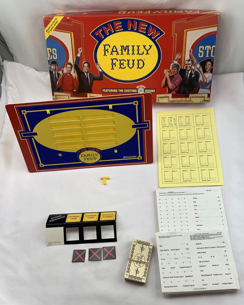 Family Feud Board Game - 1993 - Pressman - Great Condition