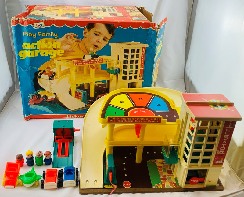 Fisher price hot sale garage 1970